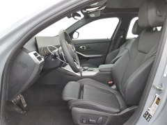BMW 330i xDrive 2025 6