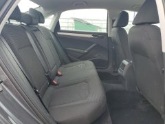 Volkswagen Passat S 2017 9