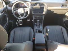 Volkswagen Tiguan SE 2023 8