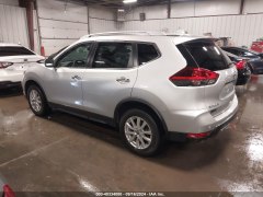 Nissan Rogue SV 2020 5