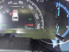 Toyota RAV4 XLE Hybrid 2023 11
