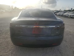 Tesla Model S 90D 2016 4