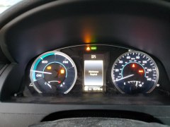 Toyota Camry XLE Hybrid 2016 7