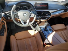 BMW 530i xDrive 2019 8