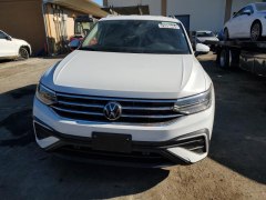 Volkswagen Tiguan SE 2024 1