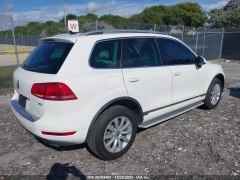 Volkswagen Touareg 2012 3
