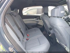 Audi e-tron Sportback Prestige 2020 13