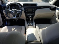 Nissan Rogue Sport SV 2018 8