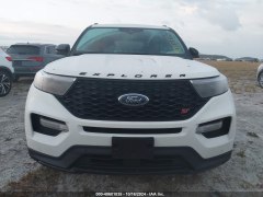 Ford Explorer ST 2022 2