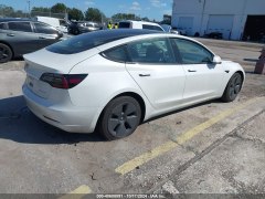 Tesla Model 3 Long Range 2022 4