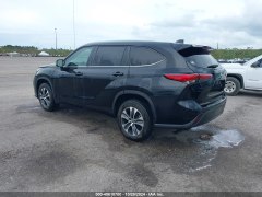Toyota Highlander XLE 2023 7