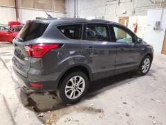 Ford Escape SE 2019 3