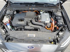 Ford Fusion Plug-in Hybrid SE 2017 10