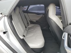 Tesla Model S 70D 2015 9