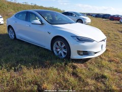 Tesla Model S Performance 2021 4