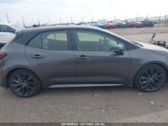 Toyota Corolla XSE 2024 3