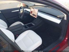 Tesla Model 3 Performance 2022 8