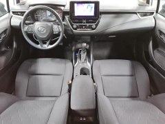 Toyota Corolla LE 2023 8
