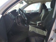 Volkswagen Tiguan SE 2015 8