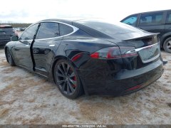 Tesla Model S Performance 2020 7