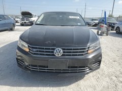Volkswagen Passat  R-Line 2017 1