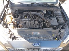 Ford Fusion Titanium 2020 13