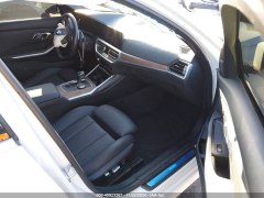 BMW 330i 2020 9