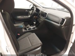 KIA Sportage LX 2020 9