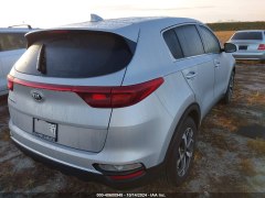 KIA Sportage LX 2021 4