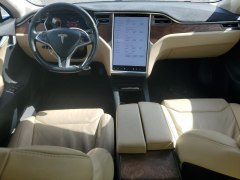 Tesla Model S 90D 2017 8