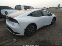Toyota Prius XLE 2023 4