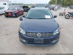 Volkswagen Passat SEL 2014 1
