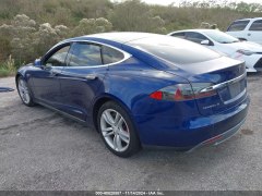 Tesla Model S P85D 2015 6
