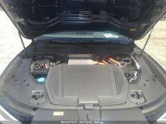 Audi e-tron Premium Plus 2022 8