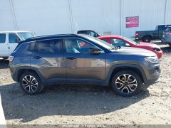 Jeep Compass Limited 2022 4