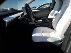 Tesla Model Y Long Range 2024 6