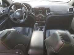 Jeep Grand Cherokee Limited 2019 8