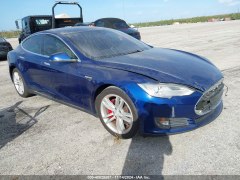 Tesla Model S P85D 2015 2