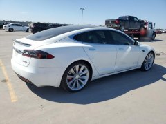Tesla Model S P85D 2017 3
