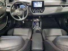 Toyota Corolla XSE 2024 8
