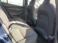 Mazda 3 Base 2020 9