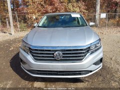 Volkswagen Passat SE 2021 1