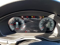 Audi A4 Premium Plus 2021 8