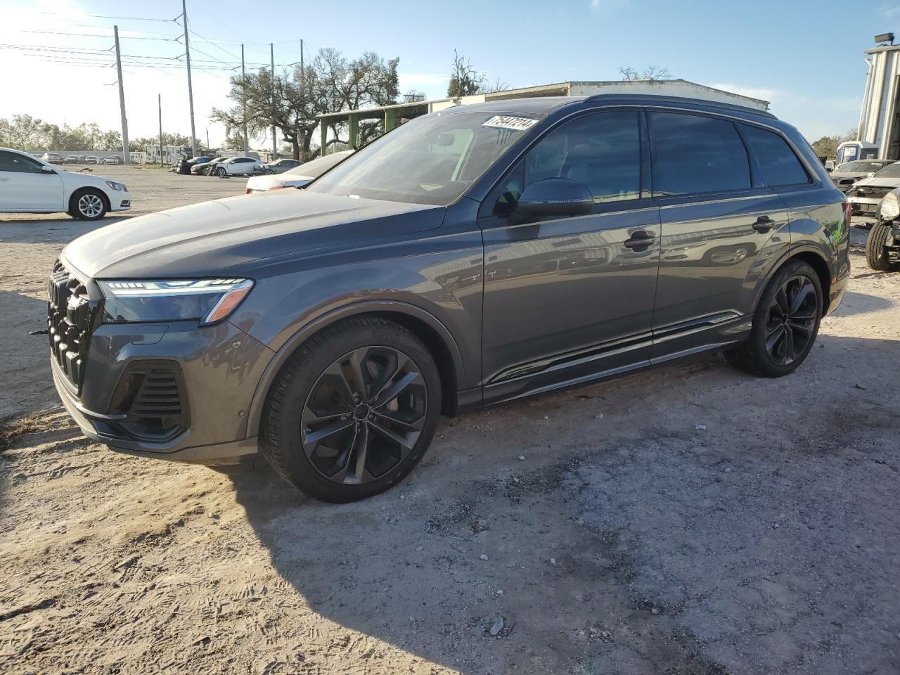 Audi Q7 Prestige 2025 0 Audi Q7 Prestige 2025 0