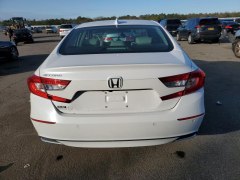Honda Accord EX-L 2021 4