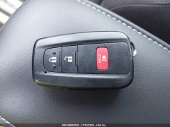 Toyota Corolla SE 2022 12