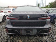 BMW 760i XDrive 2025 4