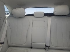 Mercedes-Benz EQE350 4MATIC 2025 10