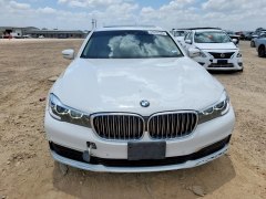 BMW 740i 2019 1