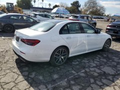 Mercedes-Benz E350 2023 3